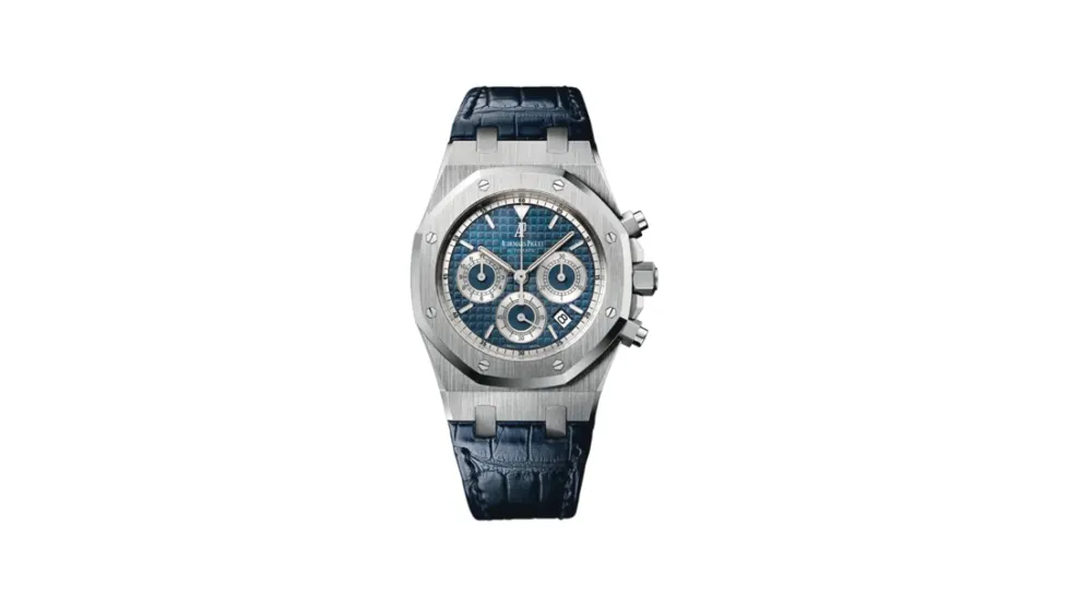 Audemars Piguet Royal Oak 26022 Chronograph White Gold / Blue / Strap