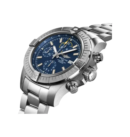 Breitling Avenger Chronograph 45, Stainless steel · 45 mm · Blue