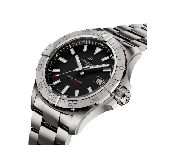 Breitling Avenger Automatic 42, Stainless steel · 42 mm · Black
