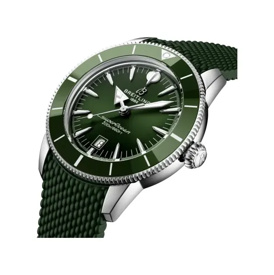 Breitling Superocean Heritage B31 Automatic 44, Stainless steel · 44 mm · Green