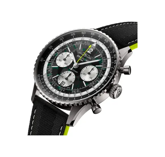 Breitling Navitimer B01 Chronograph 43 Aston Martin Aramco Formula ONE™ team