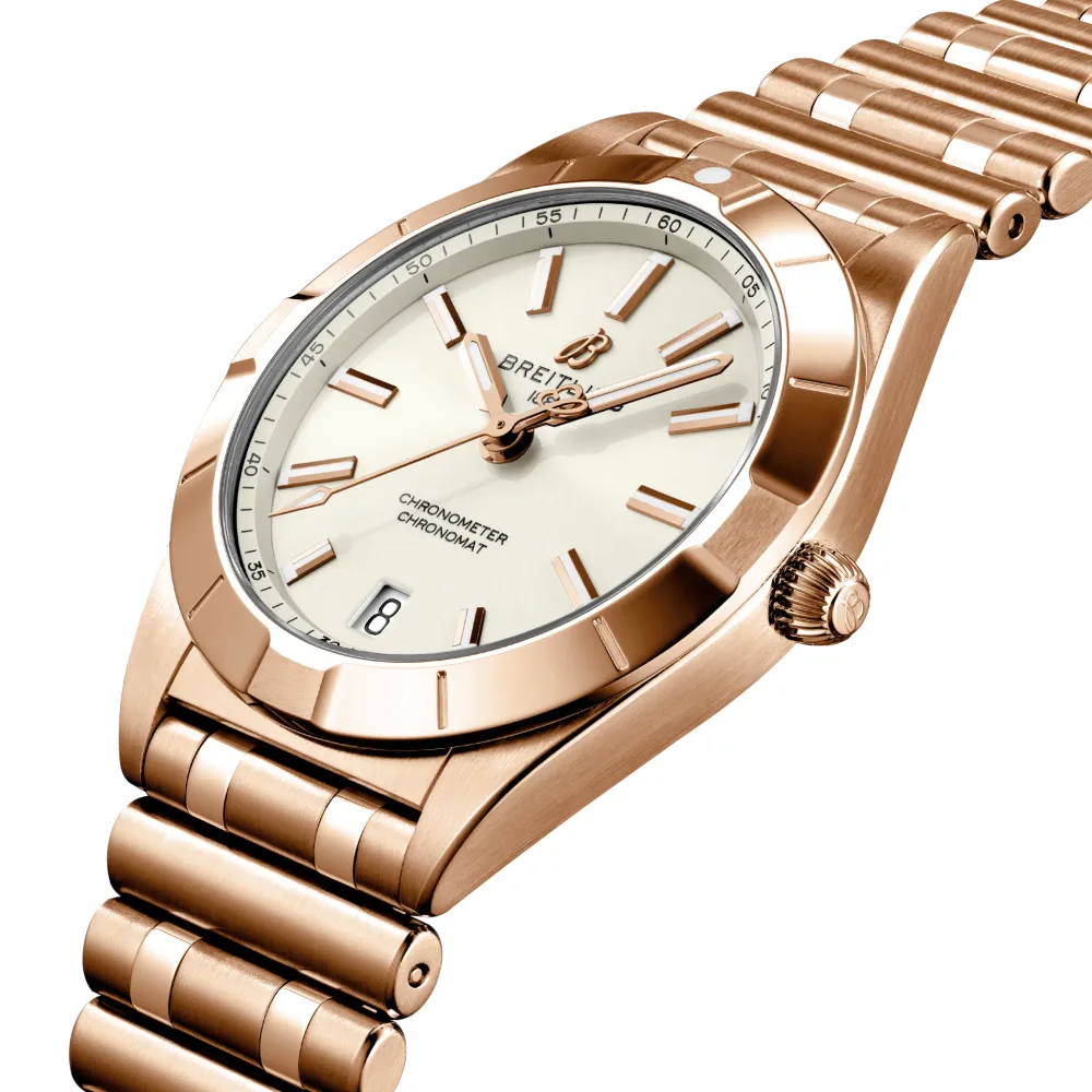 Breitling Chronomat 32, 18k red gold · 32 mm · White