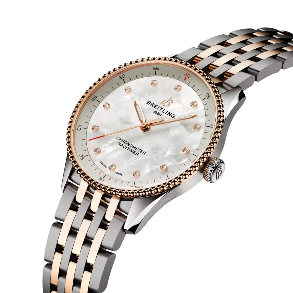 Breitling Navitimer 32, Stainless steel & 18k red gold · 32 mm · Mother-of-pearl