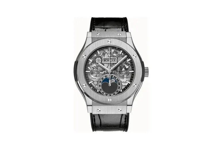 Hublot Classic Fusion Aerofusion Moonphase Titanium 42 mm