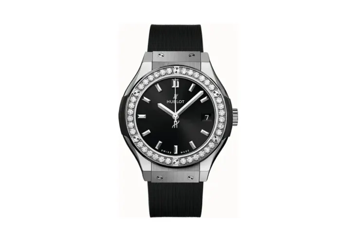 Hublot Classic Fusion Titanium Diamonds 33 mm
