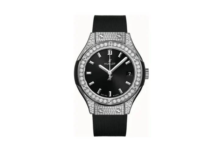 Hublot Classic Fusion Titanium Pavé 33 mm
