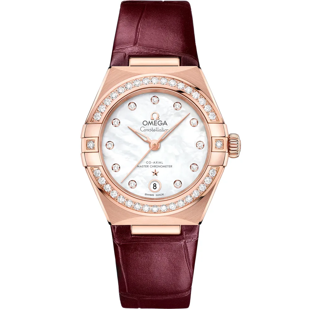 Omega Constellation 29 mm, Sedna™ gold on leather strap, White dial
