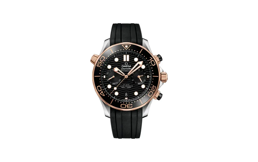 Omega Seamaster Diver 300M 44 mm, steel ‑ Sedna™ gold on rubber strap