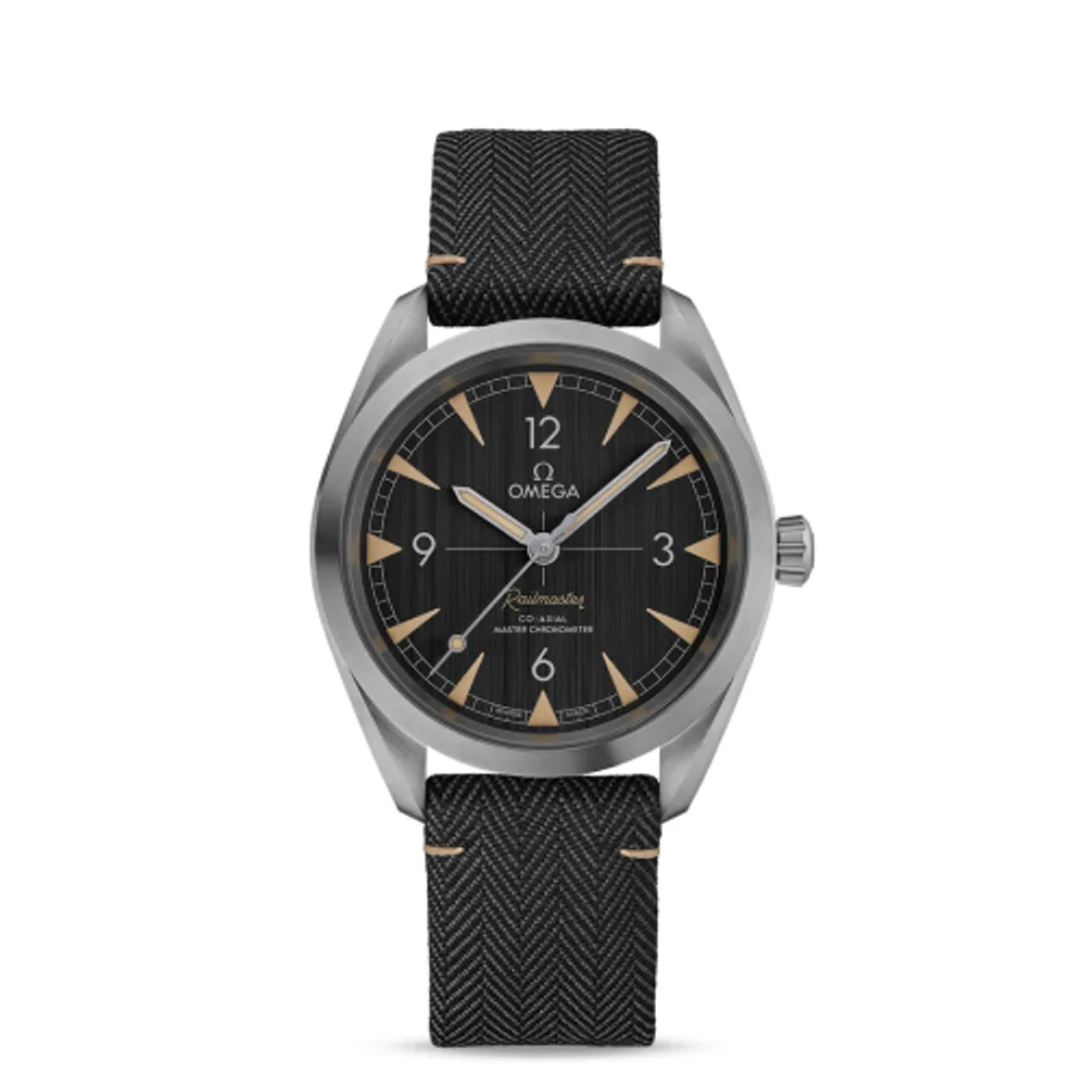 Omega Railmaster Omega Co-Axial Master Chronometer 40 Stainless Steel / Grey / Strap