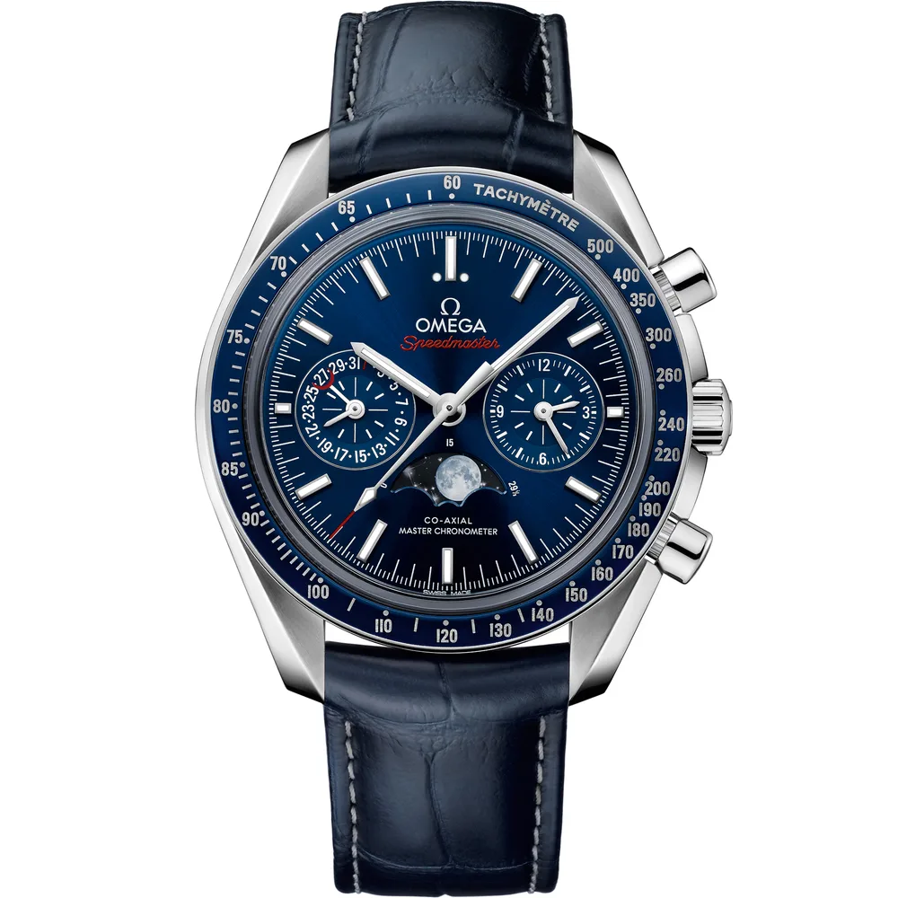 Omega Speedmaster Moonphase 44.25 mm, steel on leather strap, Blue dial