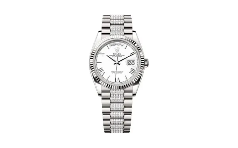 Rolex Day-Date 36 White Gold - Fluted / White - Roman / President - Diamond