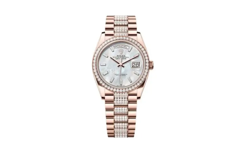 Rolex Day-Date 36 Everose Gold / Diamond / MOP - Baguette / President - Diamond