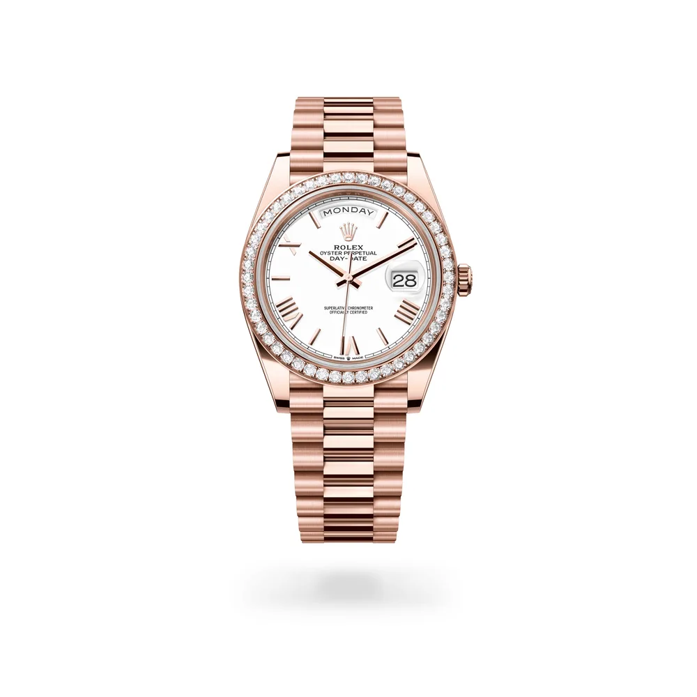 Rolex Oyster Perpetual Day-Date 40, 18 kt Everose gold, White dial
