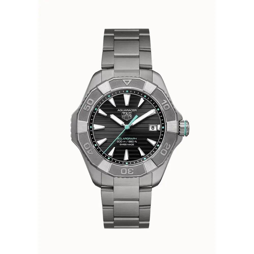 TAG Heuer Aquaracer Professional 200 Solargraph
