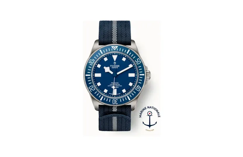 Tudor Pelagos FXD, 42mm titanium case, Navy blue fabric strap